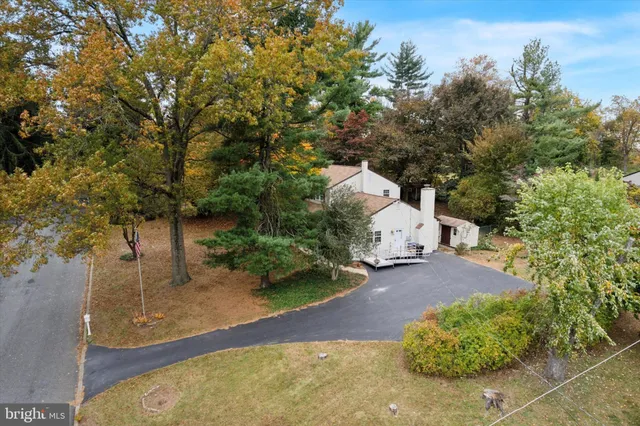 $785,000 | 600 Waynesfield Drive, Newtown Square, PA 19073