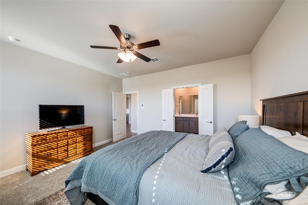 145 Hawksbill Lane Rhome, TX 76078 - Photo 11 of 23