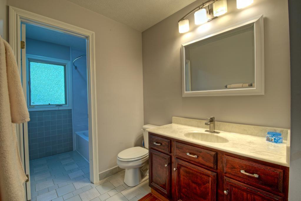 1721 Mitthoeffer Road Indianapolis, IN 46229 - Photo 14 of 24 Gallery Image 14