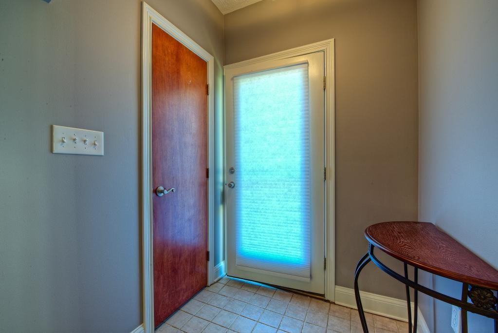 1721 Mitthoeffer Road Indianapolis, IN 46229 - Photo 3 of 24 Gallery Image 3