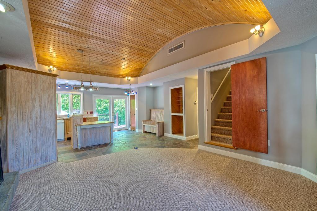 1721 Mitthoeffer Road Indianapolis, IN 46229 - Photo 5 of 24 Gallery Image 5