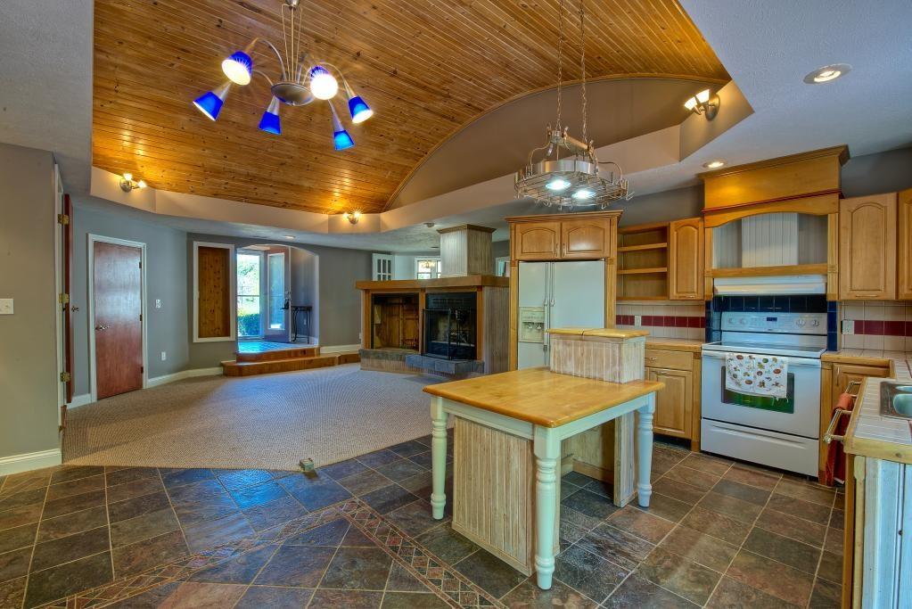 1721 Mitthoeffer Road Indianapolis, IN 46229 - Photo 8 of 24 Gallery Image 8
