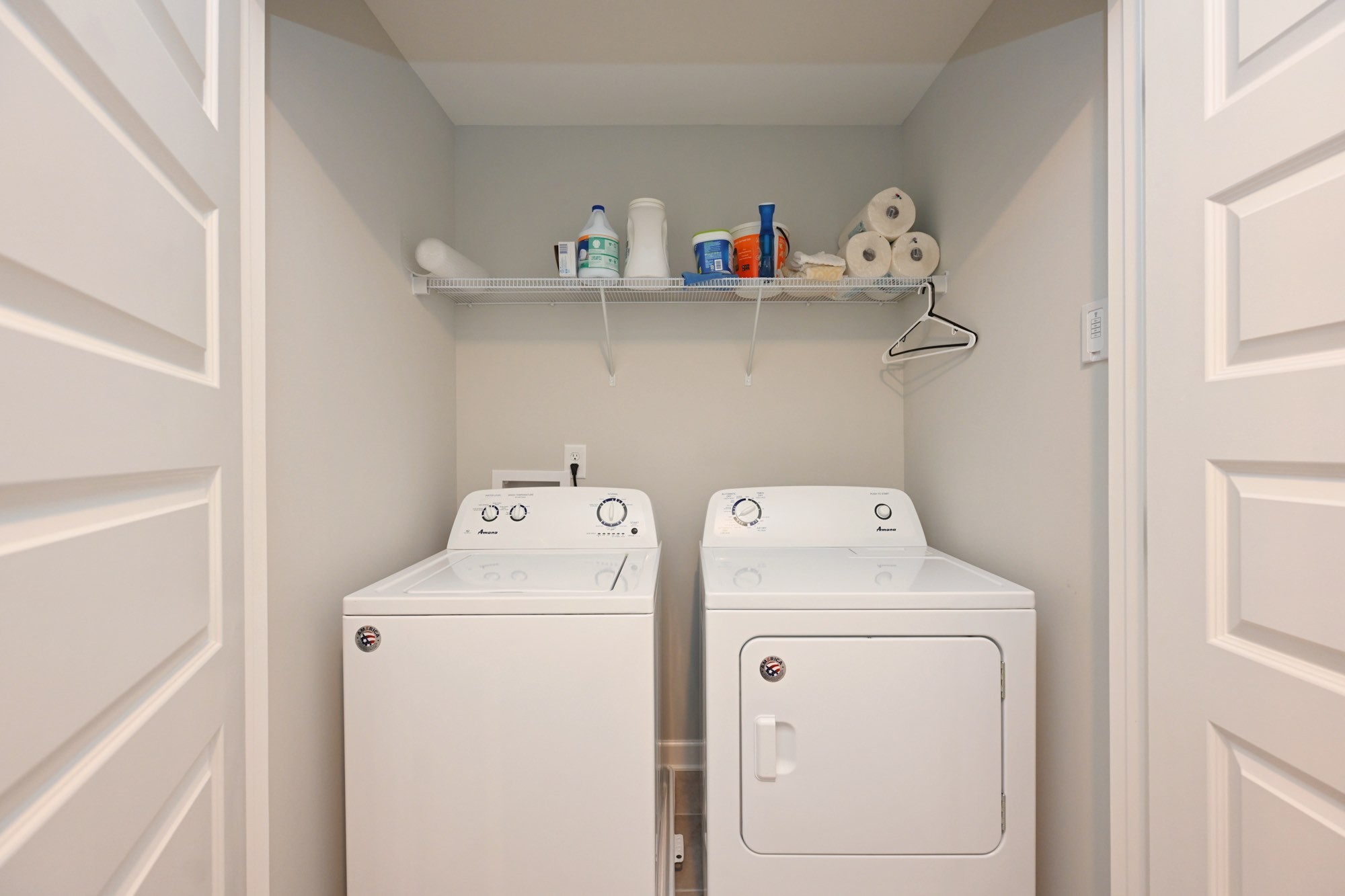 436 Withrow Way Gallatin, TN 37066 - Photo 33 of 41 a utility room with dryer and washer