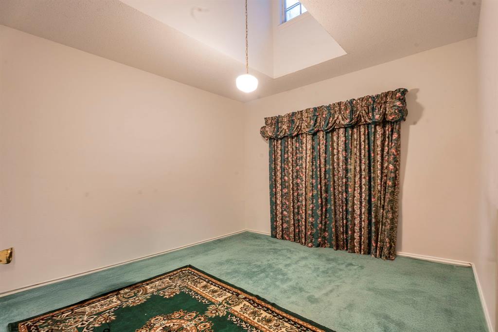 8317 Lake Bend Drive Rowlett, TX 75088 - Photo 25 of 35 3rd bedroom.