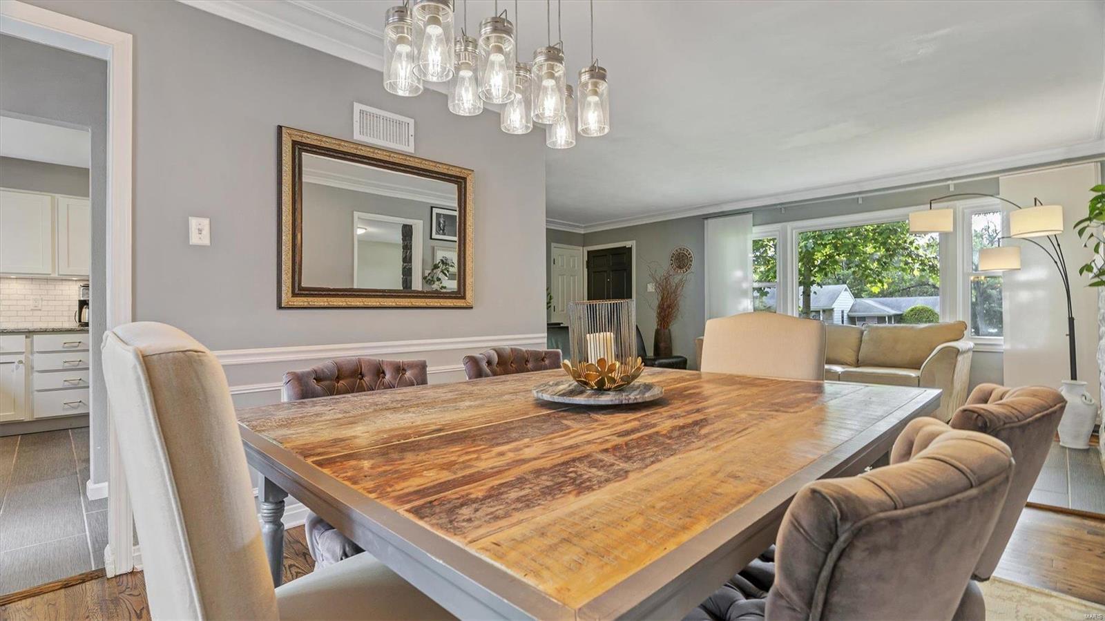 1424 Bridle Road St. Louis, MO 63119 - Photo 12 of 47 Gallery Image 12