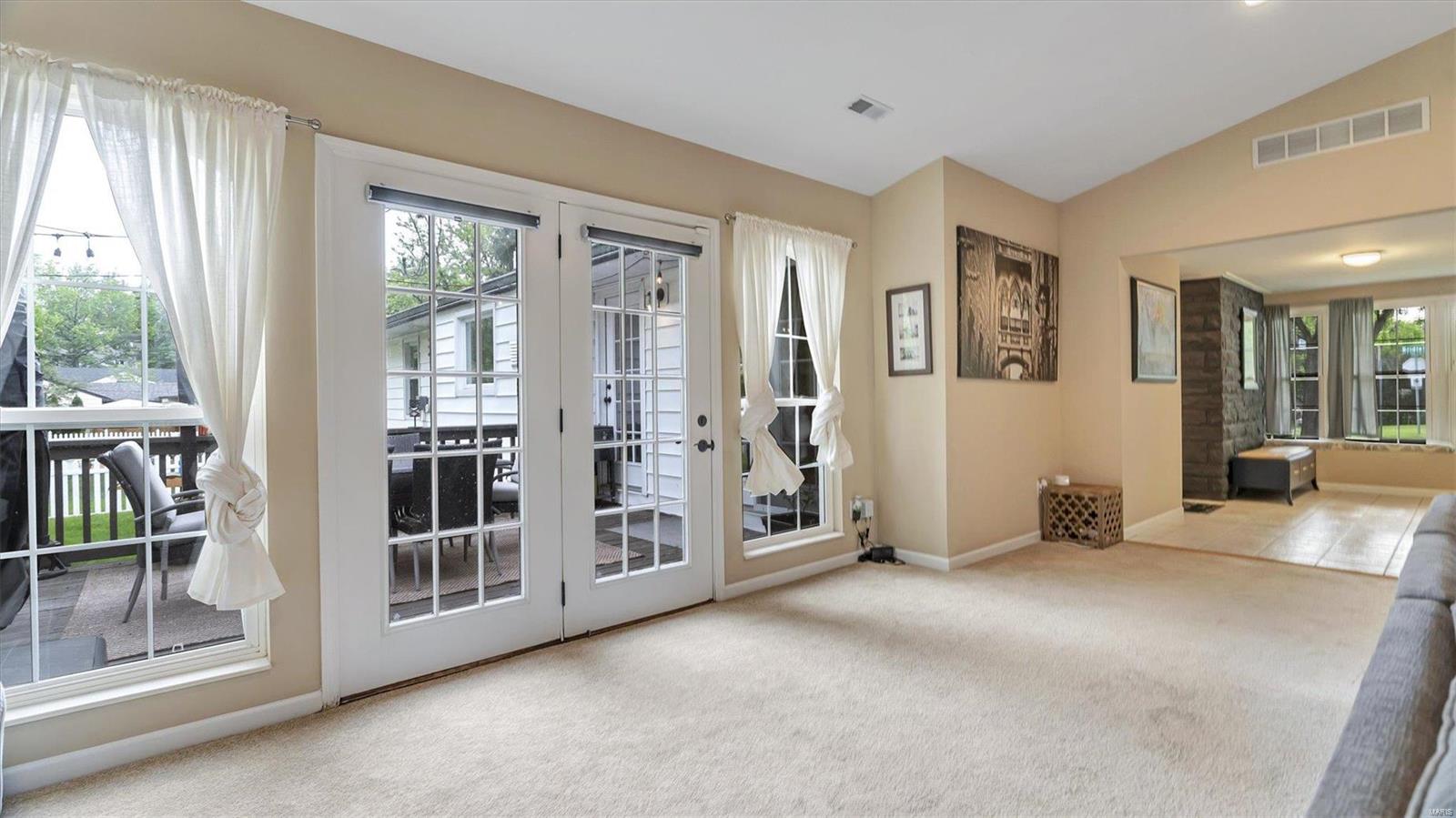 1424 Bridle Road St. Louis, MO 63119 - Photo 18 of 47 Gallery Image 18
