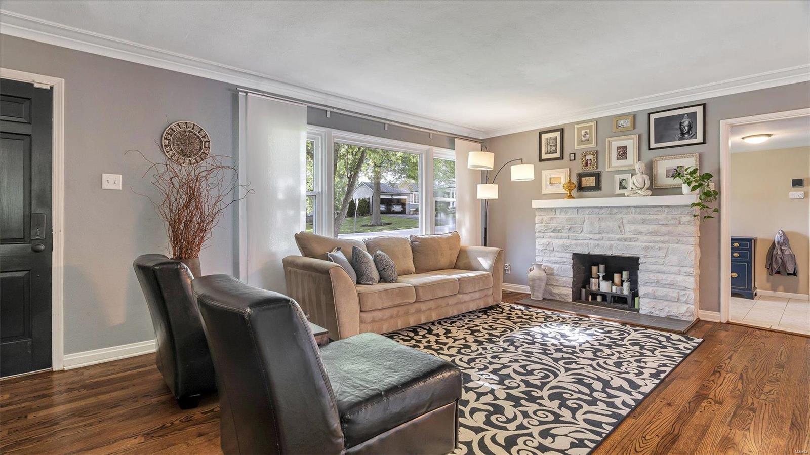 1424 Bridle Road St. Louis, MO 63119 - Photo 5 of 47 Gallery Image 5