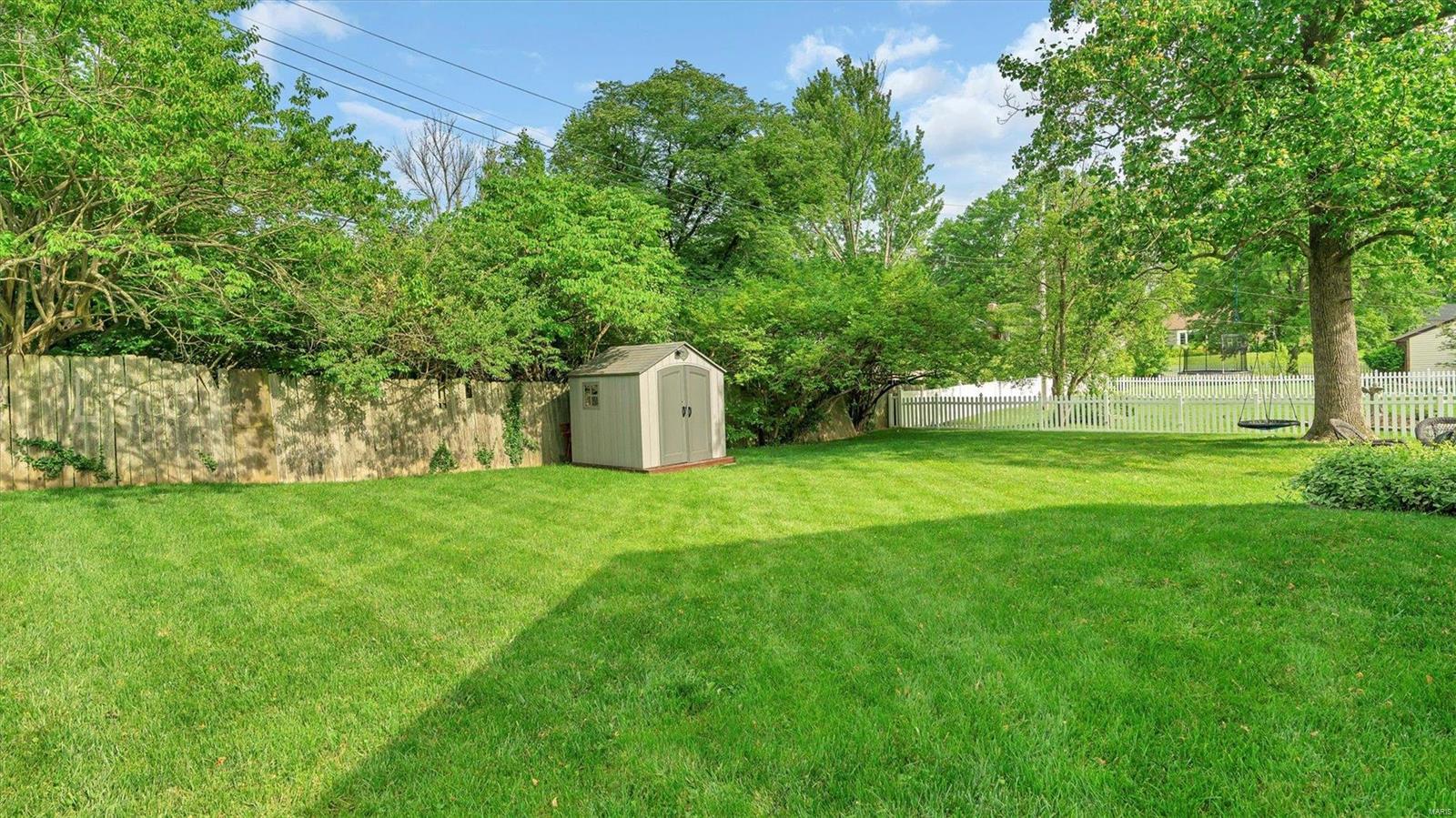 1424 Bridle Road St. Louis, MO 63119 - Photo 42 of 47 Gallery Image 42