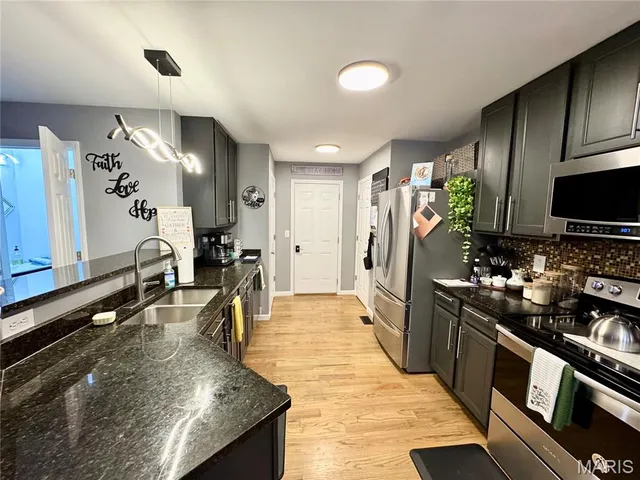 $3,100 | 6807 Hampshire Court, Maryville, IL 62062