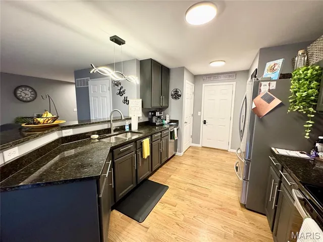 $3,100 | 6807 Hampshire Court, Maryville, IL 62062