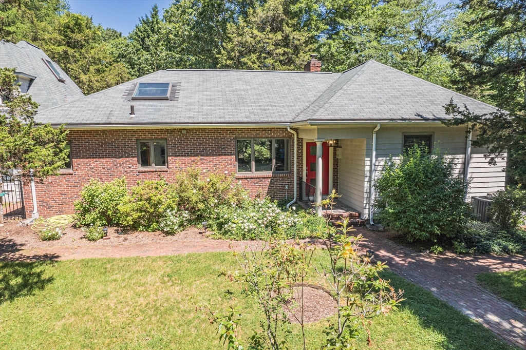 1040 Randolph Street Canton, MA 02021 - Photo 1 of 40