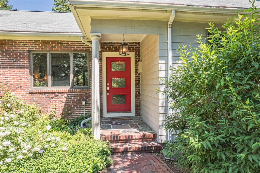 1040 Randolph Street Canton, MA 02021 - Photo 3 of 40