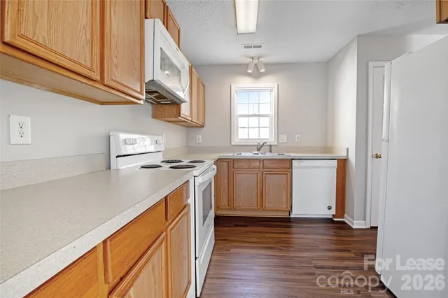 $1,700 | 118 Steam Engine Drive, Unit 201, Mooresville, NC 28115