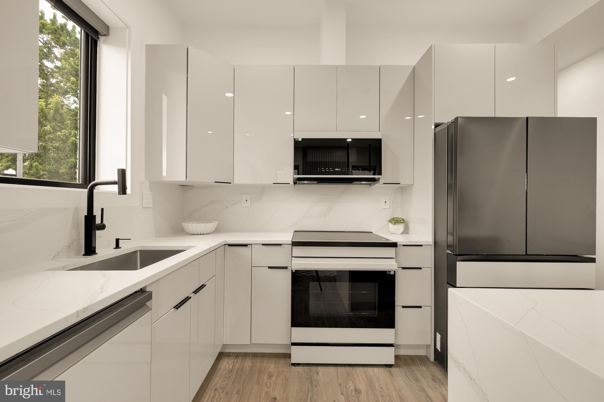 1140 Oates Street Northeast, Unit 201 Washington, DC 20002 - Photo 20 of 44