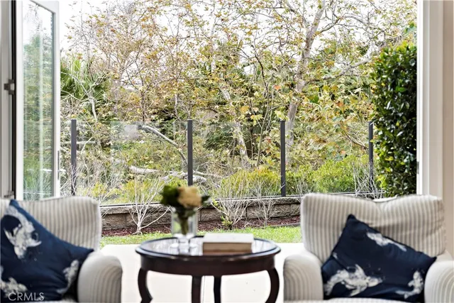 $5,380,000 | 4 Summer House Lane, Newport Beach, CA 92660