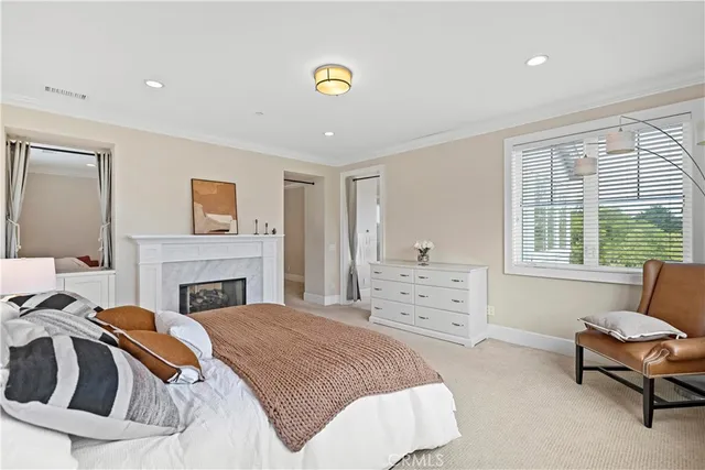 $5,380,000 | 4 Summer House Lane, Newport Beach, CA 92660