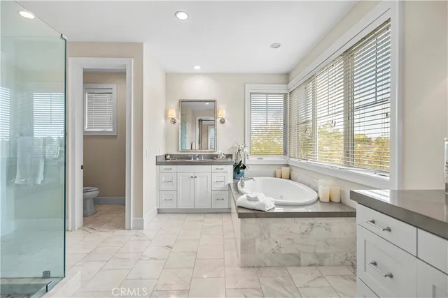 $5,380,000 | 4 Summer House Lane, Newport Beach, CA 92660