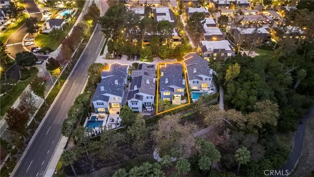 $4,880,000 | 4 Summer House Lane, Newport Beach, CA 92660
