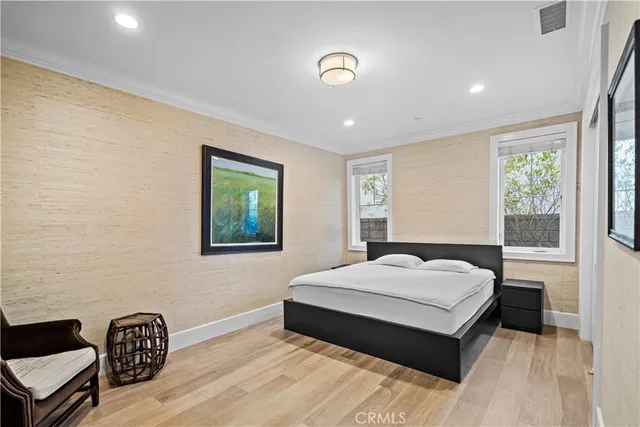 $4,880,000 | 4 Summer House Lane, Newport Beach, CA 92660