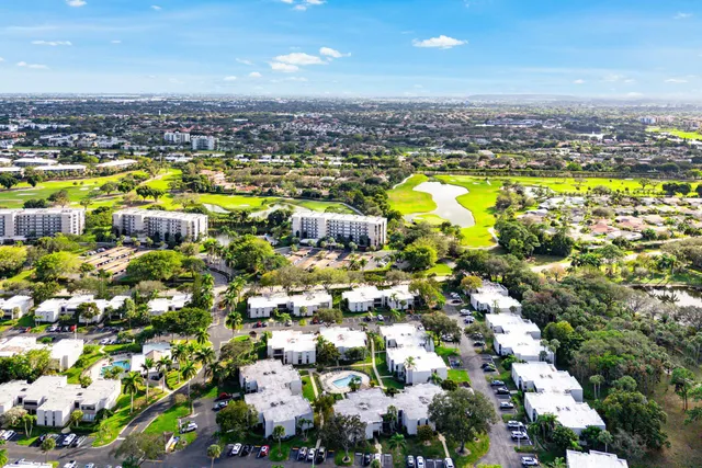 $2,750 | 6662 Boca Del Mar Drive, Unit 715, Boca Raton, FL 33433