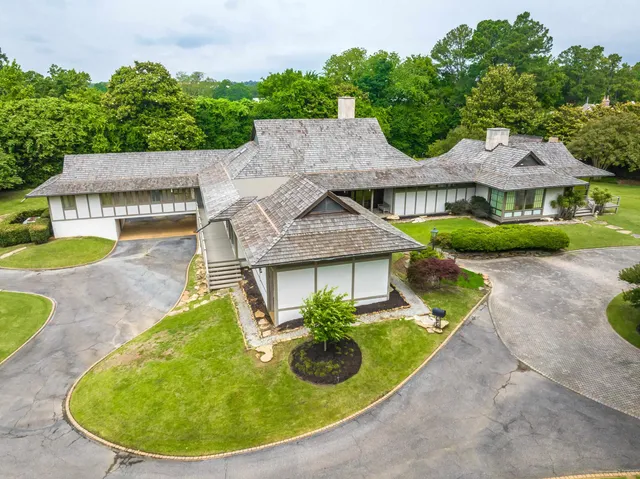 $5,850,000 | 909 South Shady Grove Road, Memphis, TN 38120