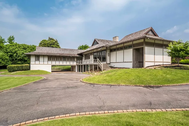 $5,850,000 | 909 South Shady Grove Road, Memphis, TN 38120