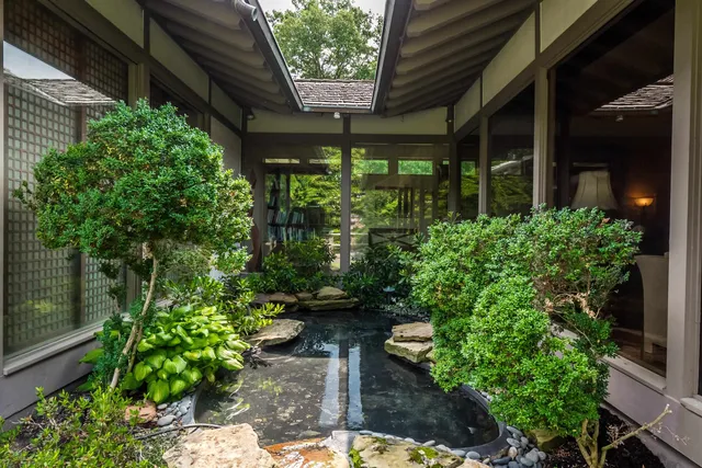 $5,850,000 | 909 South Shady Grove Road, Memphis, TN 38120