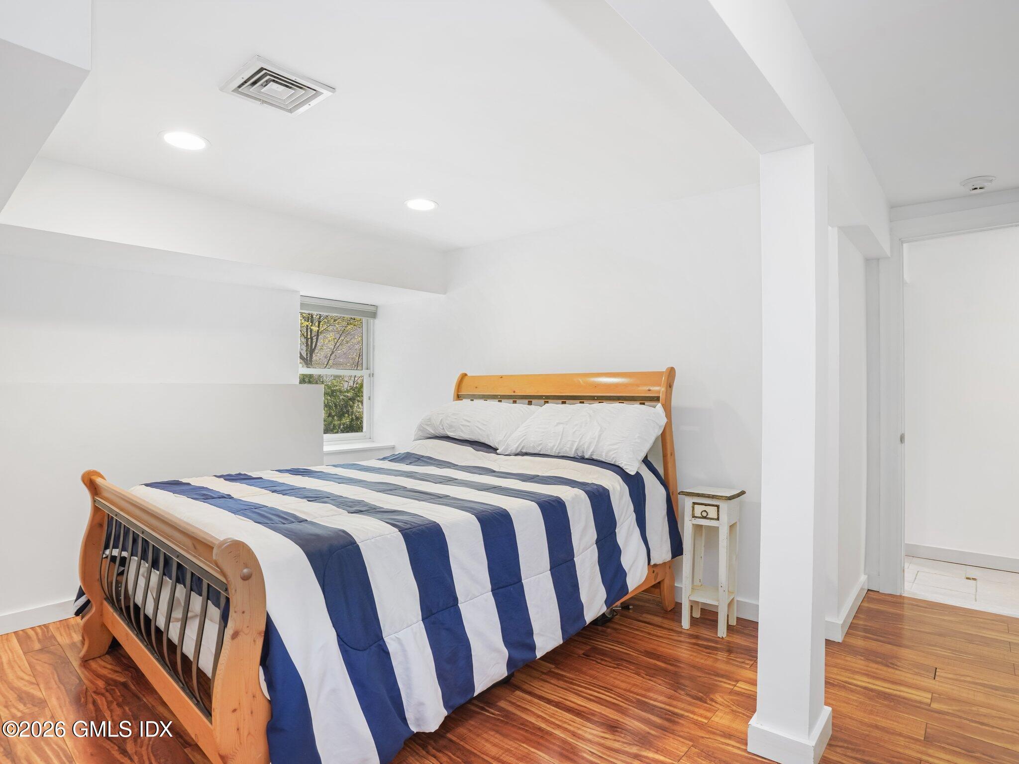 228 Pemberwick Road Greenwich, CT 06831 - Photo 22 of 34 5-web-or-mls-228-pemberwick-rd
