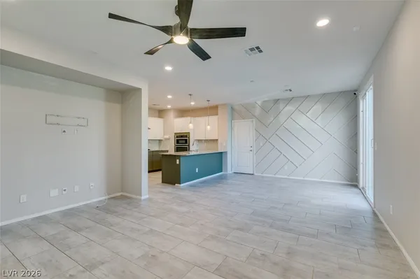 $2,285 | 3148 Bivona Walk, Henderson, NV 89044