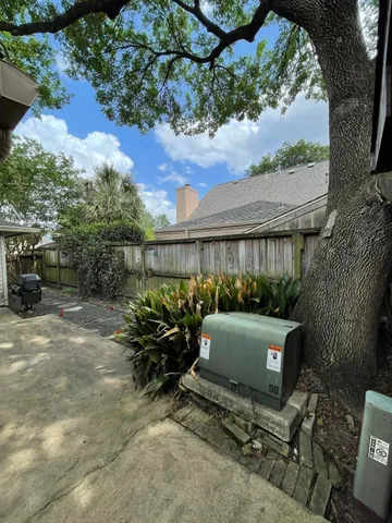 $1,595 | 5003 Spring Forest Drive, Houston, TX 77091