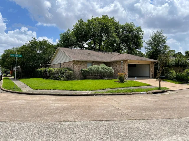$1,595 | 5003 Spring Forest Drive, Houston, TX 77091