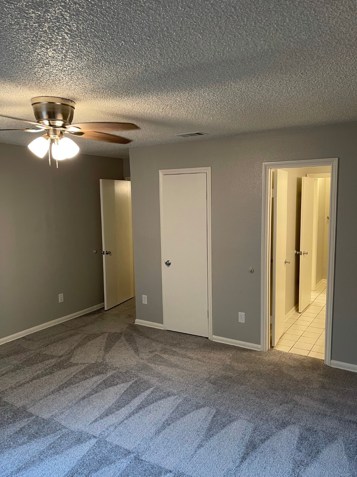 5003 Spring Forest Drive Houston, TX 77091 - Photo 26 of 37 a view of room with a ceiling fan
