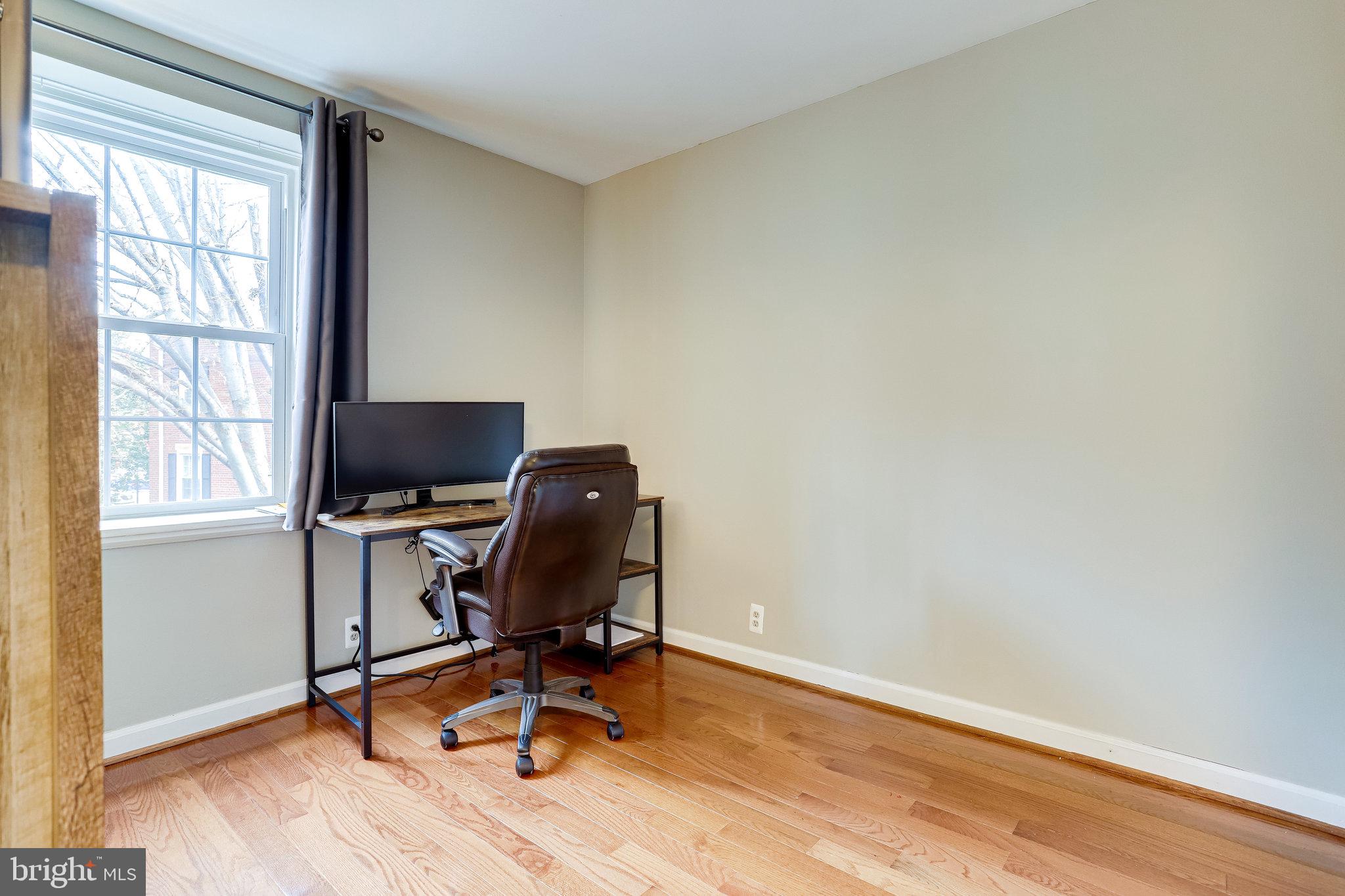 4808 29th Street South, Unit B2 Arlington, VA 22206 - Photo 31 of 44