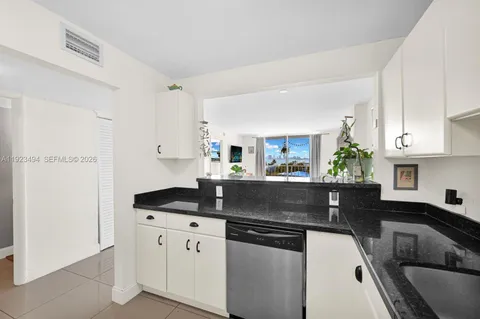 $285,000 | 6900 Bay Drive, Unit 6B, Miami Beach, FL 33141