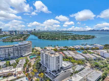 $285,000 | 6900 Bay Drive, Unit 6B, Miami Beach, FL 33141