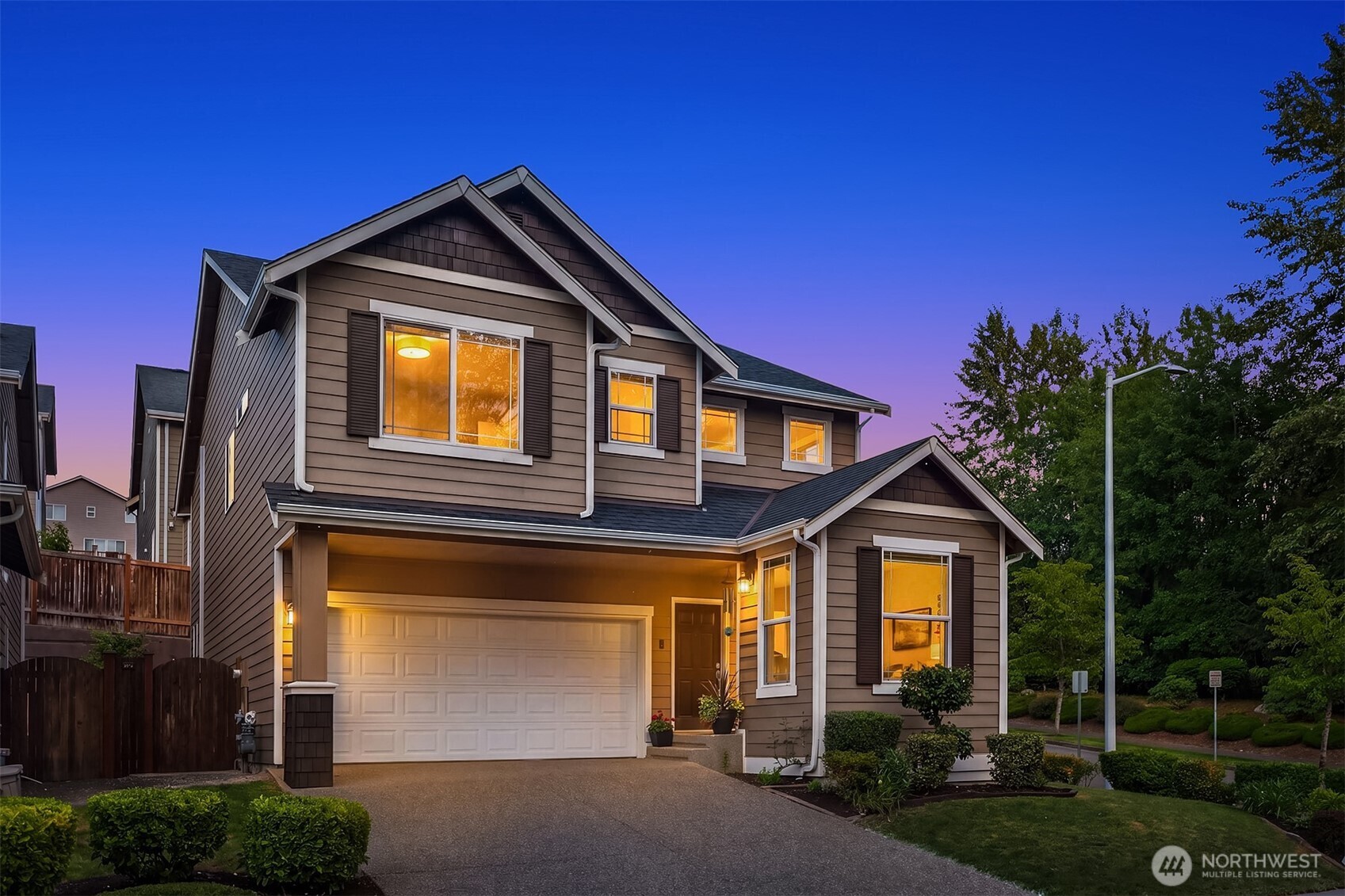 22909 41st Avenue Southeast Bothell, WA 98021 - Photo 3 of 38