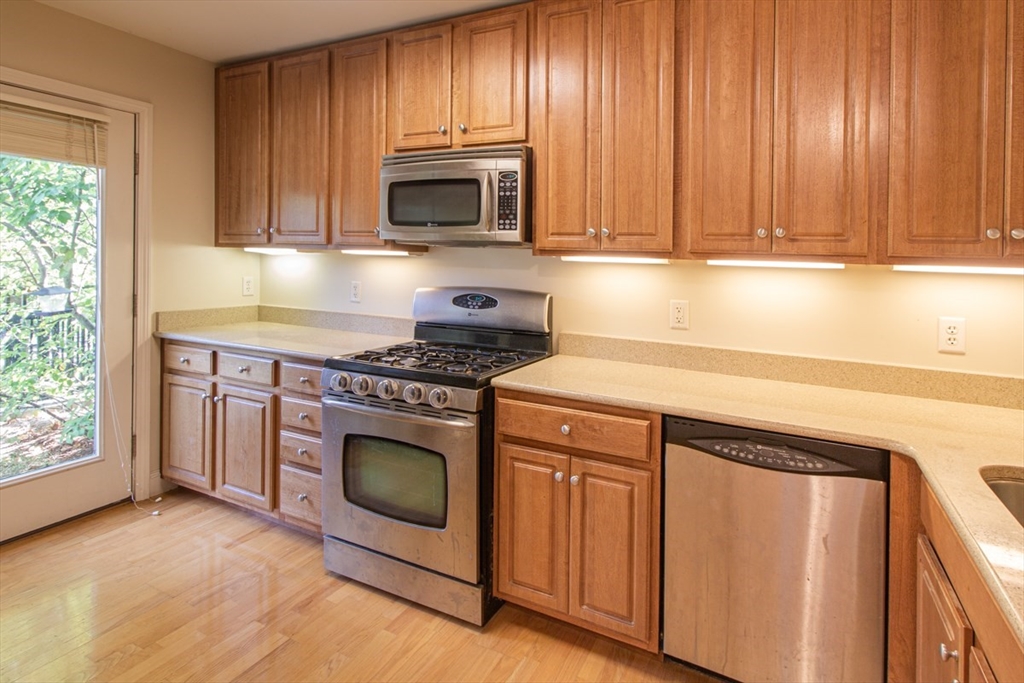 318 Rindge Avenue, Unit 116 Cambridge, MA 02140 - Photo 2 of 11