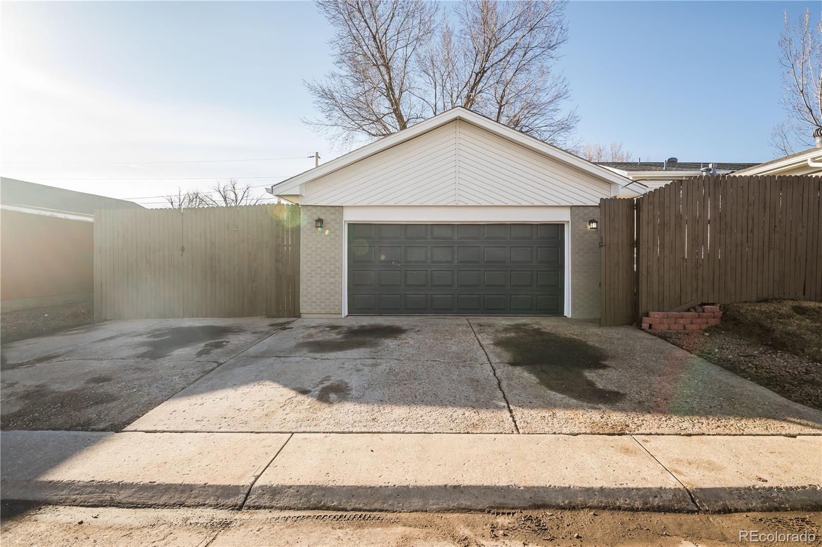 11966 Spring Drive Northglenn, CO 80233 - Photo 32 of 45