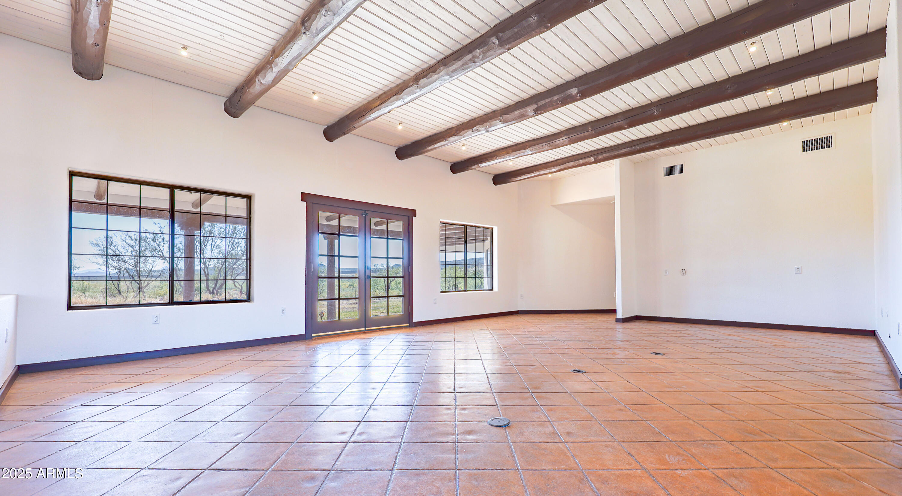 1151 East Border Road Bisbee, AZ 85603 - Photo 37 of 46 0M5A6526
