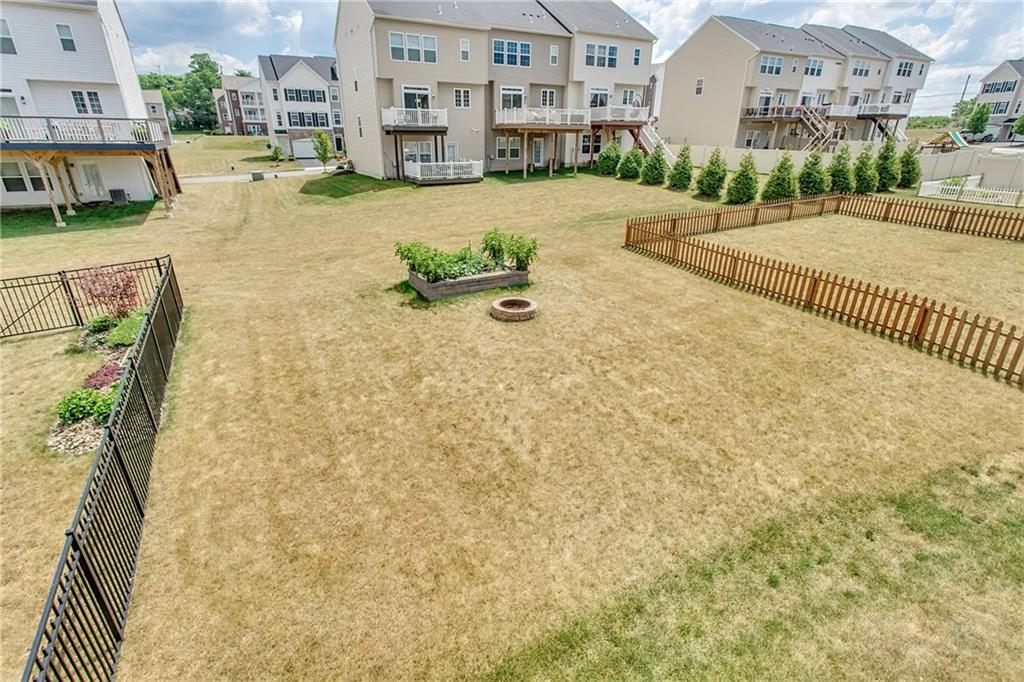 21 Truman Circle McKees Rocks, PA 15136 - Photo 24 of 24 Gallery Image 24