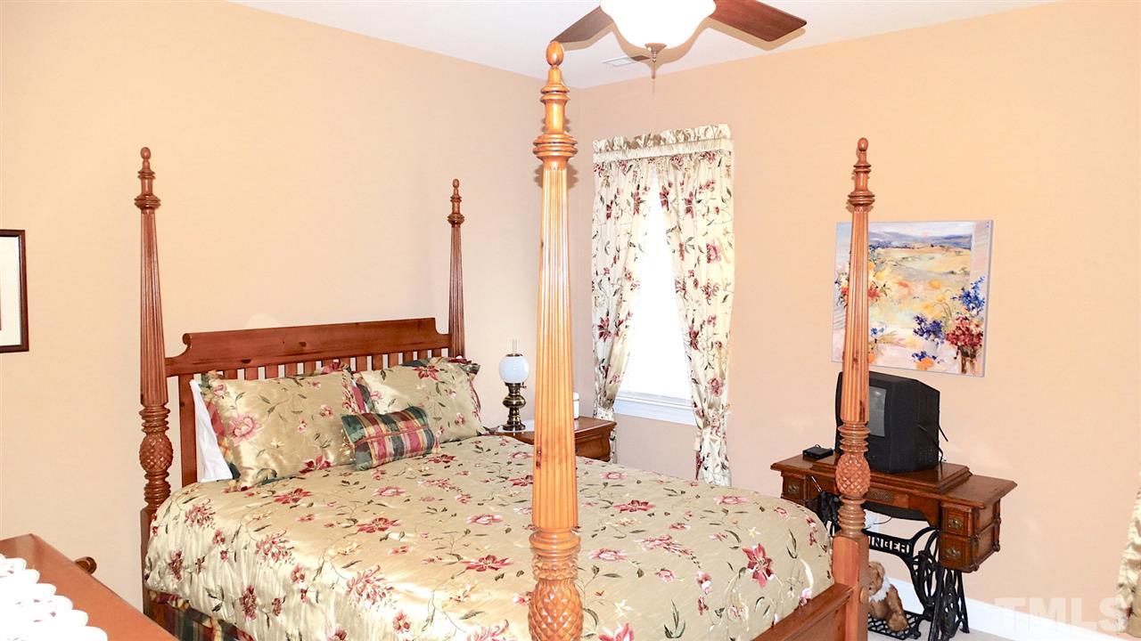 10335 Evergreen Spring Place Raleigh, NC 27614 - Photo 16 of 25 Cozy and Sweet, this Bedroom is very inviting!