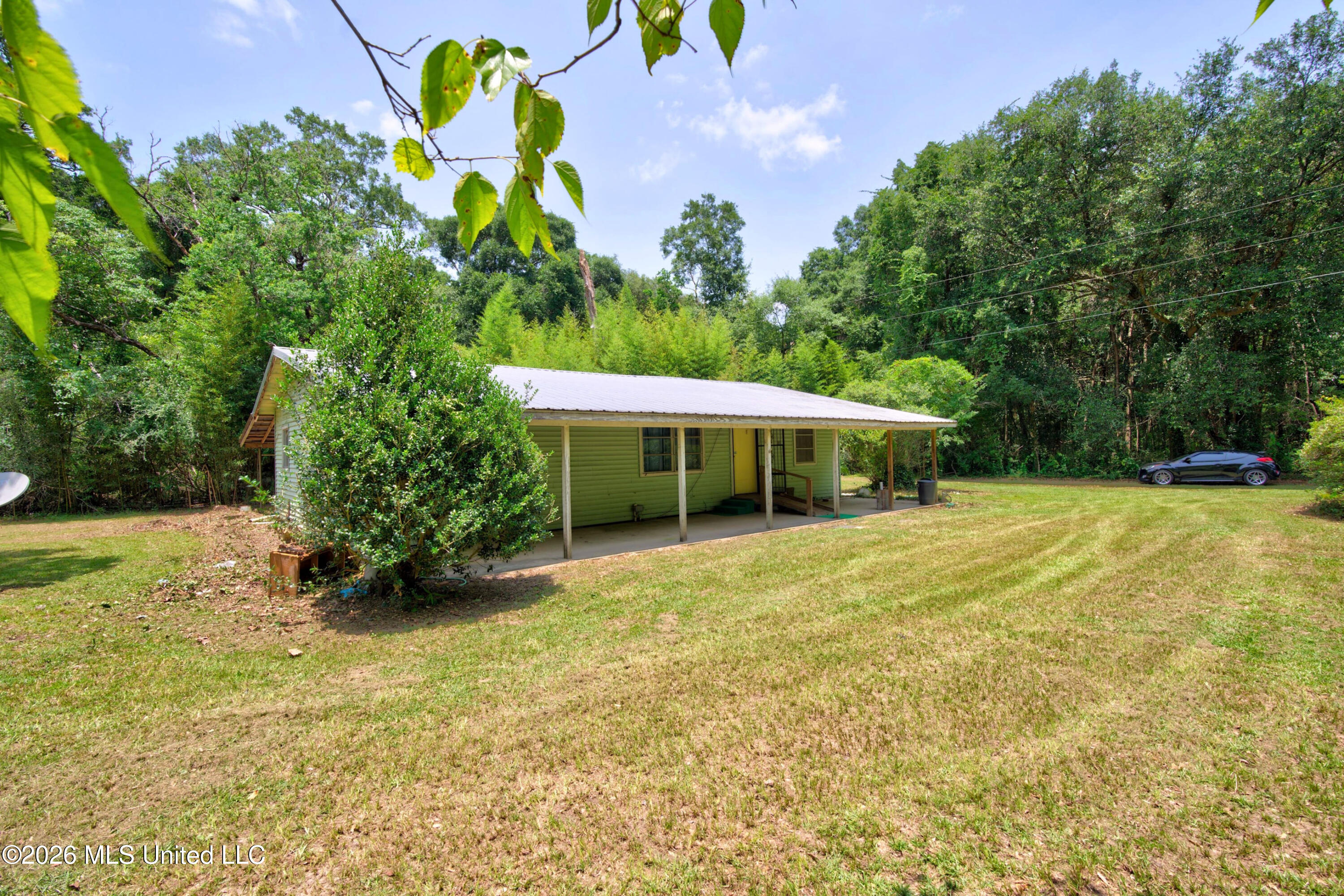 13513 Bunker Hill Road Moss Point, MS 39562 - Photo 16 of 35 13513BunkerHIllDr.-18