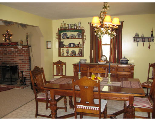 54 Old County Road Winchendon, MA 01475 - Photo 4 of 7 Gallery Image 4