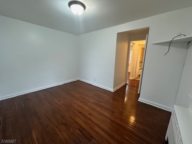 17 Carolyn Terrace, Unit A Roselle, NJ 07203 - Photo 8 of 9