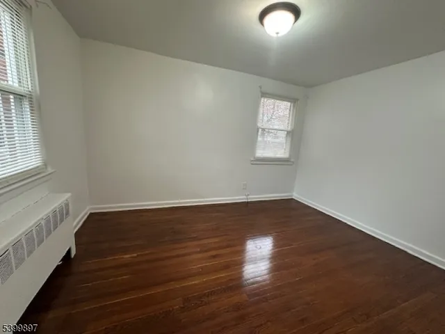 $1,550 | 17 Carolyn Terrace, Unit A, Roselle, NJ 07203