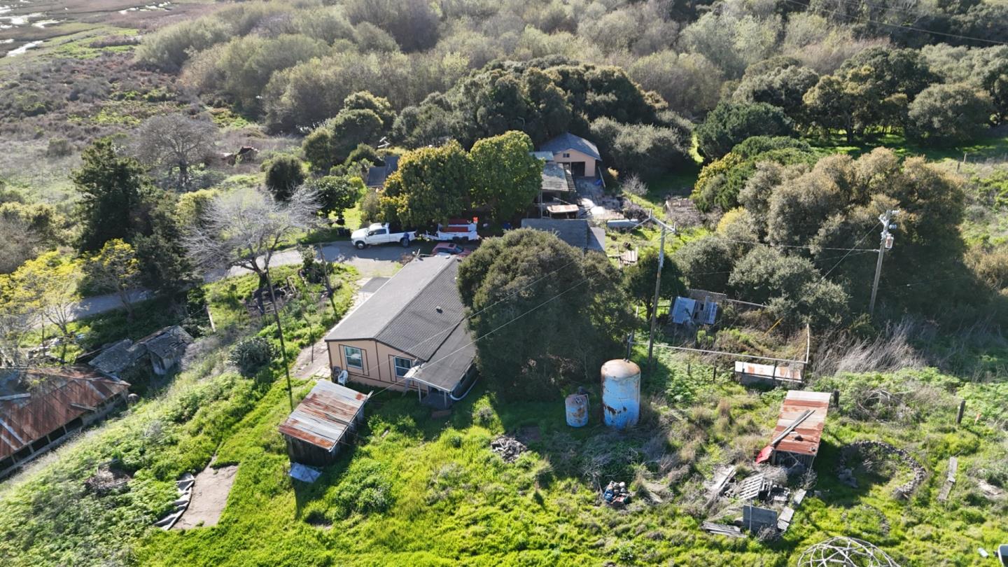 360 Hudson Landing Road Watsonville, CA 95076 - Photo 4 of 11 Gallery Image 4