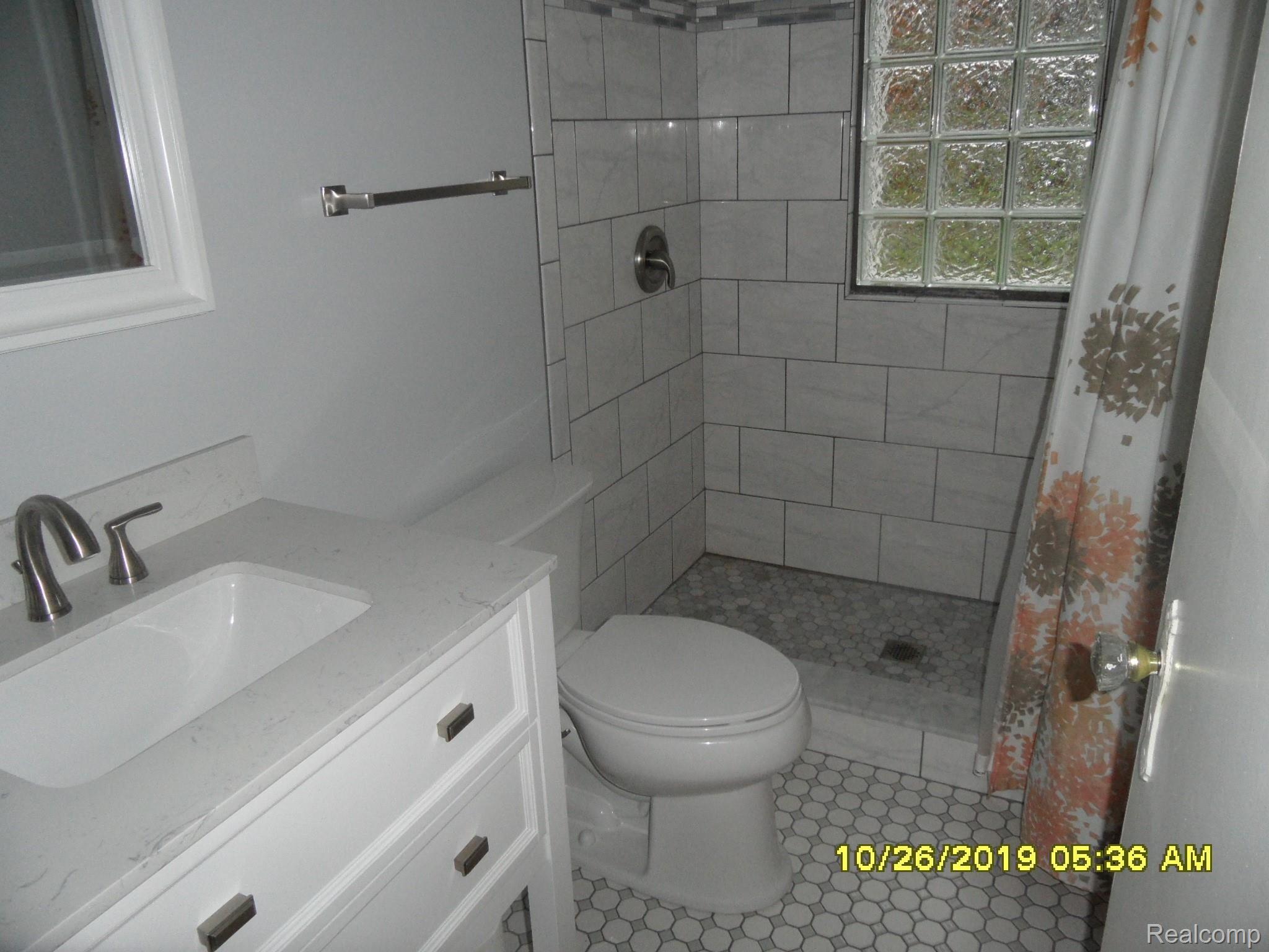 283 Riverside Drive Clinton Township, MI 48036 - Photo 26 of 29 SAM_0375.JPG