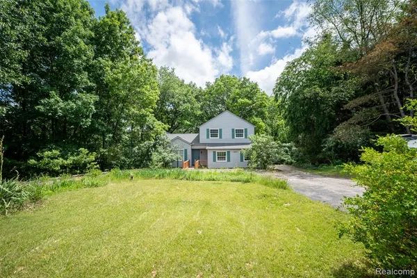 $425,000 | 4277 Tux Lane, Milford, MI 48380