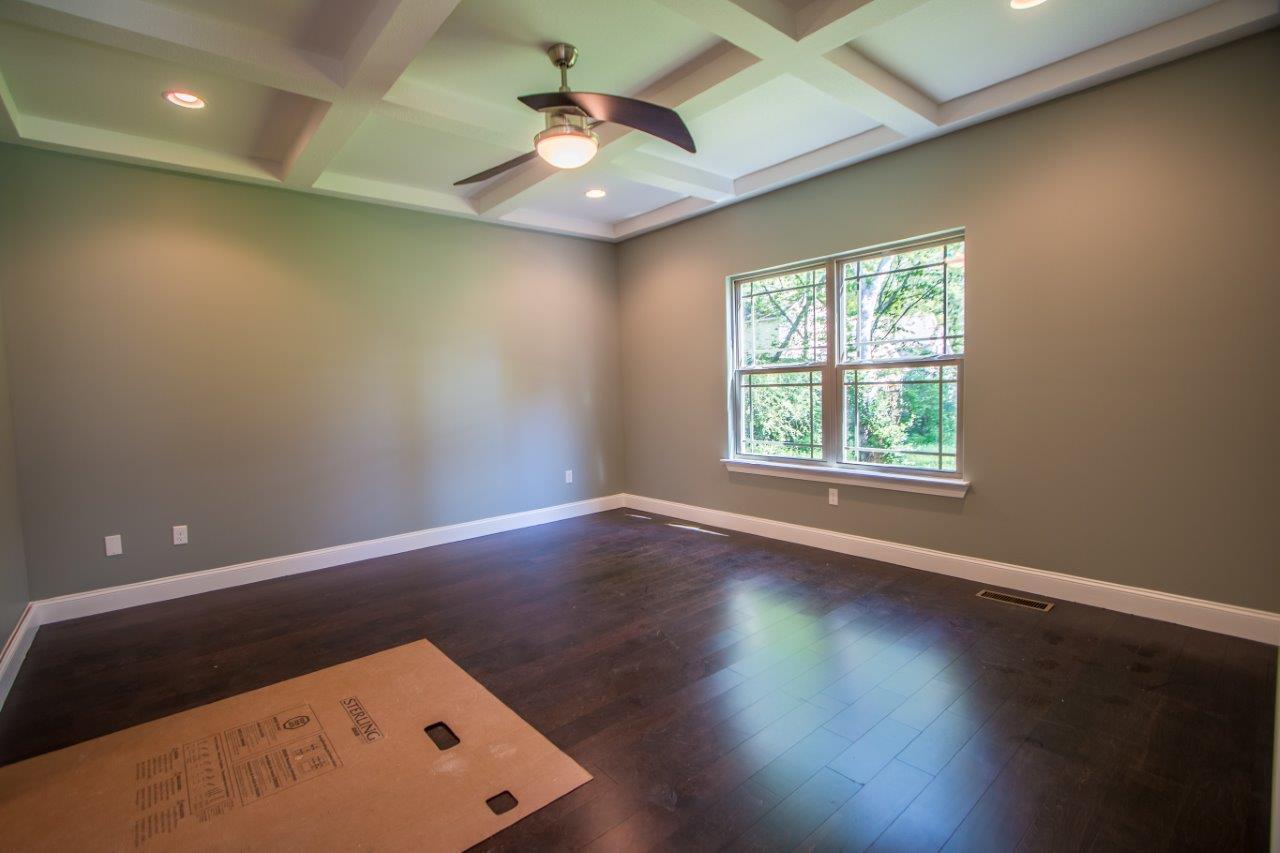 7525 John Henry Road Chattanooga, TN 37421 - Photo 15 of 30 John Henry-102