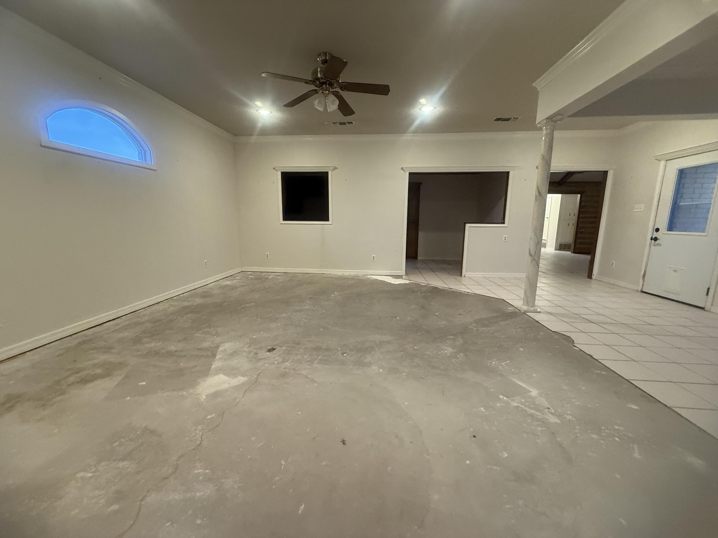 5527 94th Street Lubbock, TX 79424 - Photo 14 of 56 94th den view 5